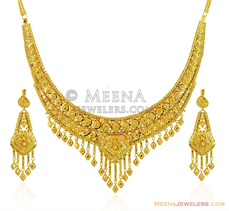 Gold Traditional Necklace Set StLs15426 22k Gold Necklace & Earrings Set, designed with