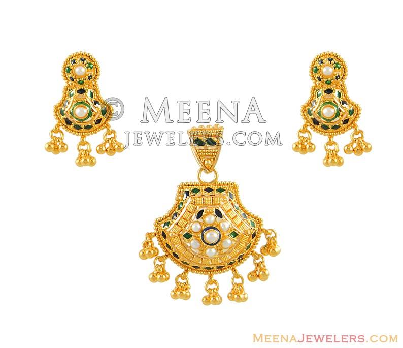 22k Gold Pendant set with Pearls PsYg6152 22K Gold Pendant and