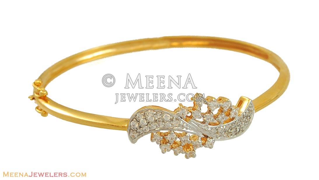 22k Gold Exclusive Signity Bangle BaSt10740 22k gold bangle studded