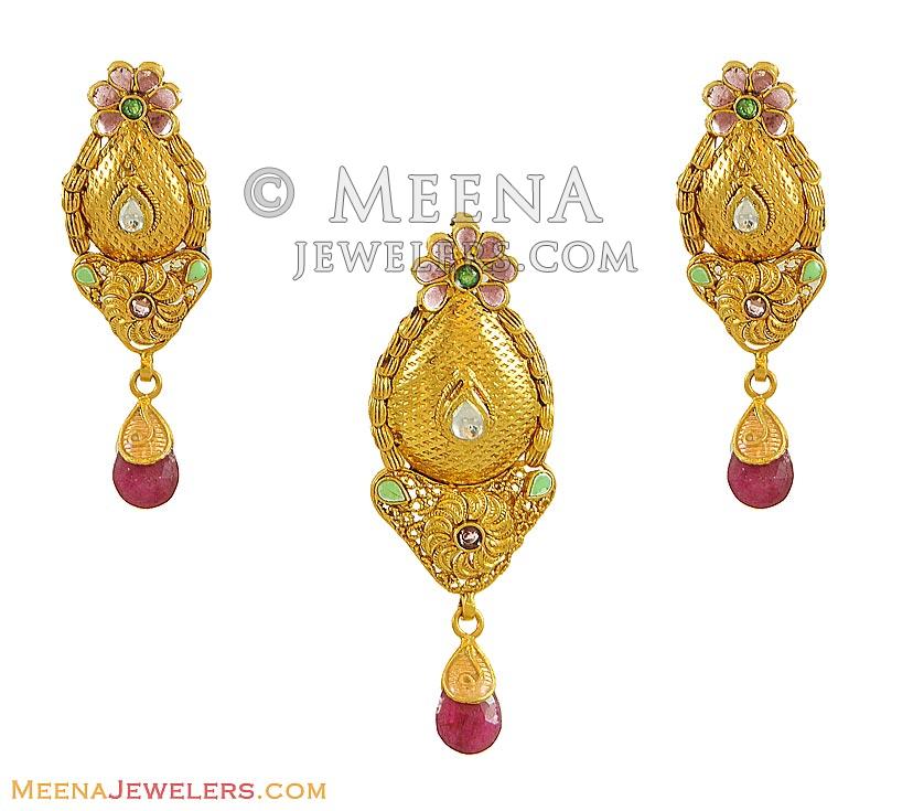 22K Indian Pendant Set PsAn8616 22Kt gold antique finished Pendant