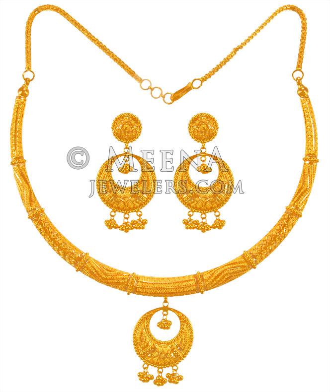 22K Gold Pipe Style Necklace Set StGo23408 22kt Gold Designer Necklace Set.Set is designed