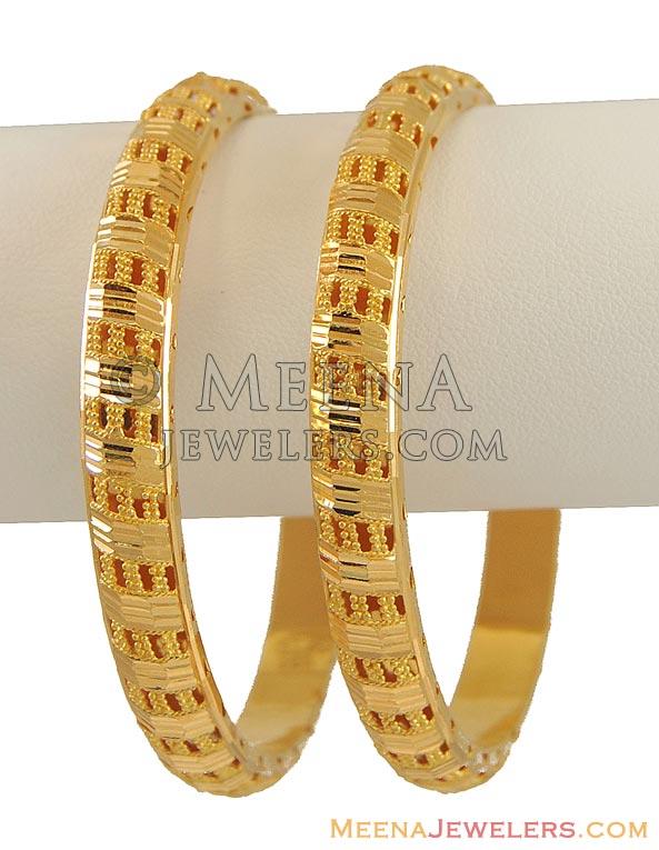 22K Yellow Gold Bangles BaGo9608 22K Gold Handmade Bangles (2 pcs