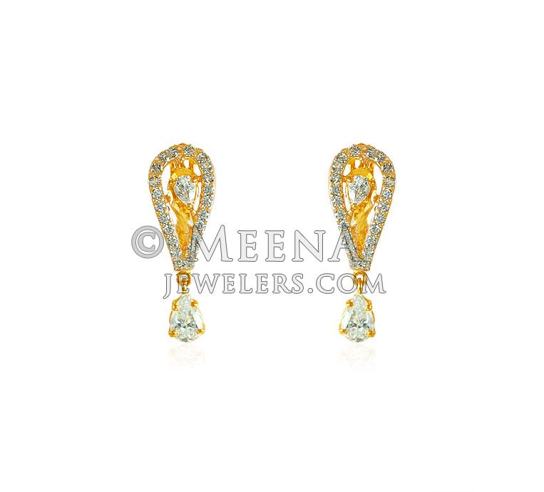 22K Clip On Earring With Hanging ErCl19255 22k gold clip on earring