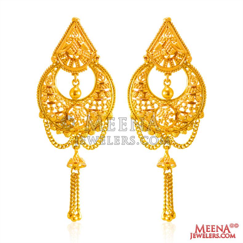 Women's Contemporary Metal Gold Plated and Zinc Alloy Pearl Chand Bali Earrings main image 1