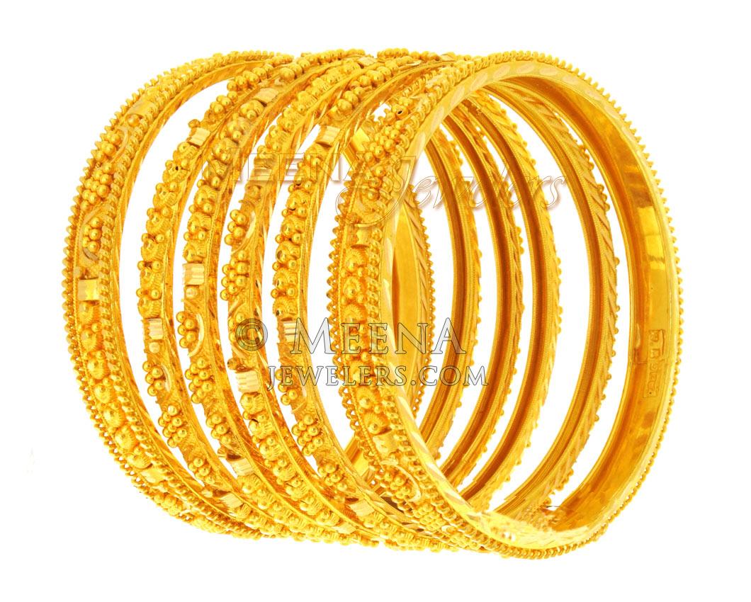 22Kt Gold Handmade Bangles BaSt1401 22 Kt Gold Handmade Bangles Set