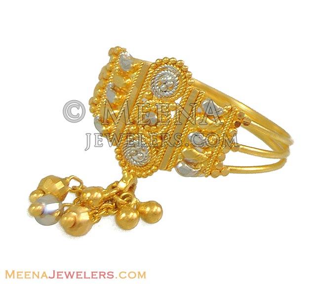 22K Ladies Ring (Indian design) RiLg10321 22K Gold Ladies Ring with