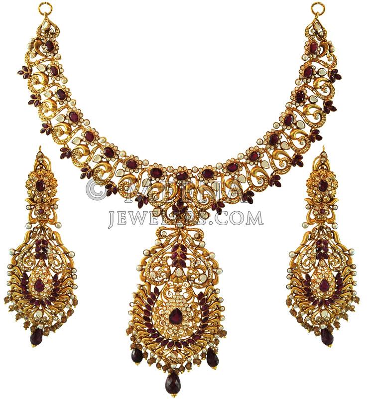 22K Exclusive Bridal Necklace Set StBr17135 22K Gold Designer Bridal necklace and earring
