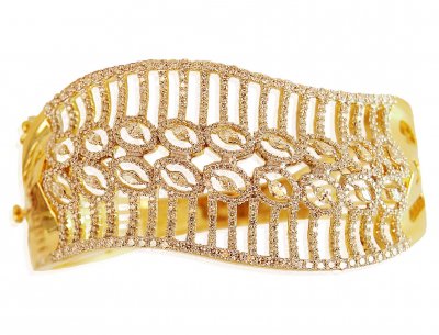Diamond 18 Karat Gold Bracelet ( Diamond Bangles )