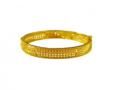 22 Karat Gold Traditional Kada  ( Baby Bangles )