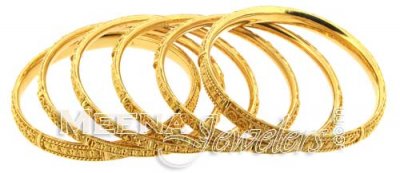 22 Kt Gold Filigree Work Bangles ( Set of Bangles )