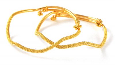 Gold Wavy Bangles ( Kadas )