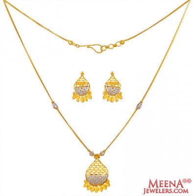 22K Yellow Gold Three Piece Necklace Set ( Light Sets )