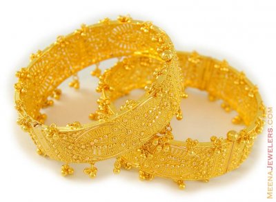 22Kt Bangles with Ghoogri ( Kadas )