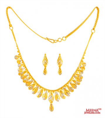 22 Kt Gold Fancy Necklace  ( Light Sets )