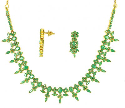 22Kt Gold Emerald Necklace Set ( Emerald Necklace Sets )