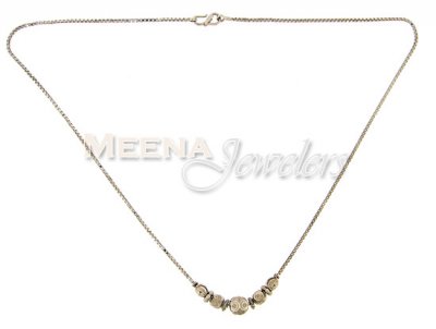 22 Kt White Gold Chain ( Necklace with Stones )