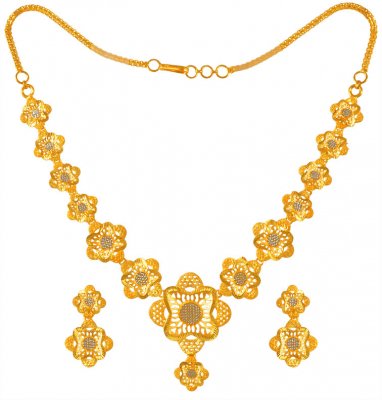 22 Kt Gold Necklace Set  ( Light Sets )