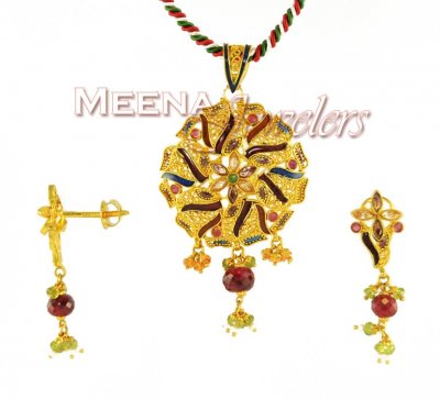 22Kt Gold Fancy Pendant ( Fancy Pendant Set )