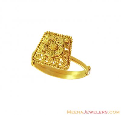 22K Fancy Rectangular Shape Filigree Ring  ( Ladies Gold Ring )