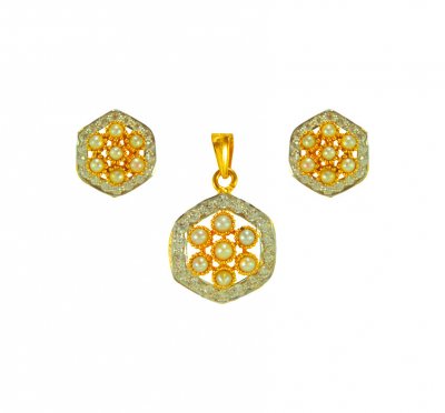 22Kt  Gold Pearl Pendant set ( Precious Stone Pendant Sets )