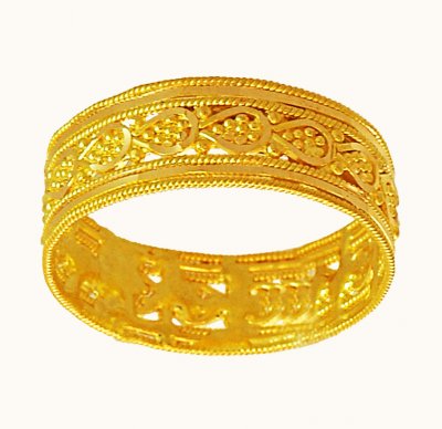 22k Gold Filigree Band  ( Ladies Gold Ring )