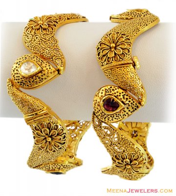 22K Gold Antique Kundan Bangles ( Antique Bangles )