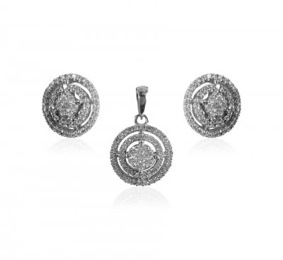 18Kt Gold Diamond Pendant Set  ( Diamond Pendant Sets )