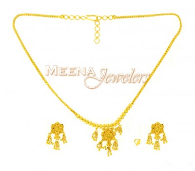 22Kt Yellow Gold Three Piece Necklace Set ( Light Sets )