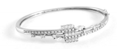 18k white gold bangle ( Stone Bangles )