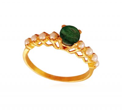 Gold Ring with Emerald ( Ladies Rings with Precious Stones )