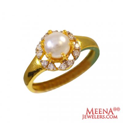 22Kt Gold CZ and Pearl Fancy Ring ( Ladies Signity Rings )
