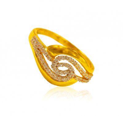 22 kt Gold Designer Ring  ( Ladies Signity Rings )