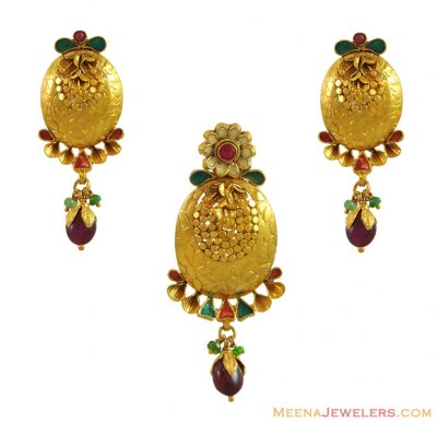 Gold Antique Pendant Set (22K) ( Antique Pendant Sets )