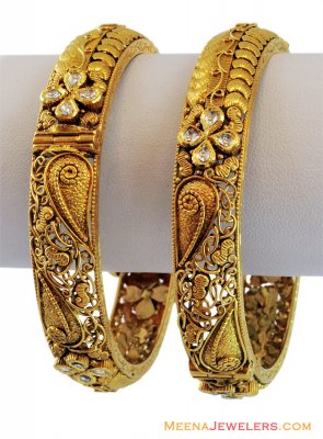 22k Gold Kundan Kada(2 Pcs) ( Antique Bangles )