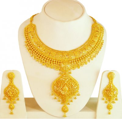 22Kt Gold Bridal Necklace Set ( Bridal Necklace Sets )