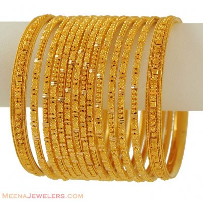 Gold Bangles Set with Filigree ( Set of Bangles )