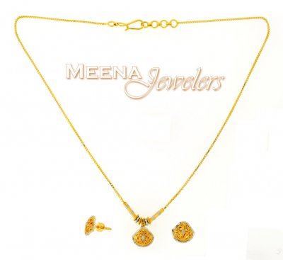 22K Yellow Gold Three Piece Necklace Set ( Light Sets )