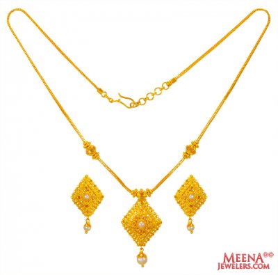 22Kt Gold Light Necklace  Set  ( Light Sets )