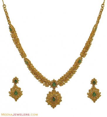 Gold Diamond Necklace Sets - DiNs10404 - Gold Necklace Sets studded ...