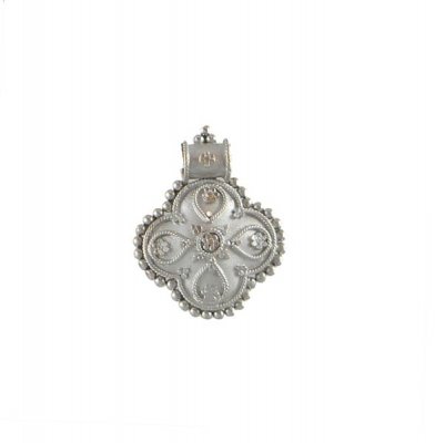 22 Kt White Gold Fancy Pendant ( Fancy Pendants )