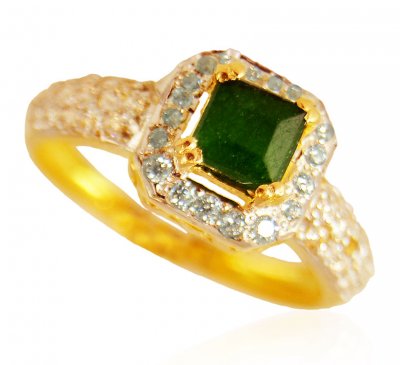 22kt Gold Ring with Emerald ( Ladies Rings with Precious Stones )