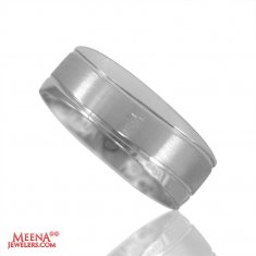 18 Karat White Gold Mens Band