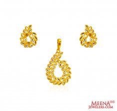 22Kt Gold Two Tone Pendant Set