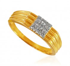 Fancy 18K Mens Diamond Ring 