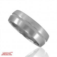 18 Karat White Gold Band