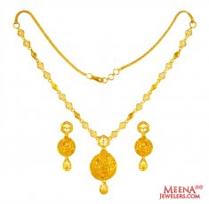 22 Karat Yellow Gold Necklace Set ( Light Sets )