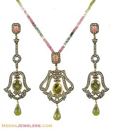 Designer Victorian Pendant Set